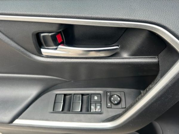 2021 Toyota RAV4 - Utility - Image 21