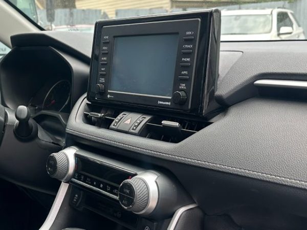 2021 Toyota RAV4 - Utility - Image 13