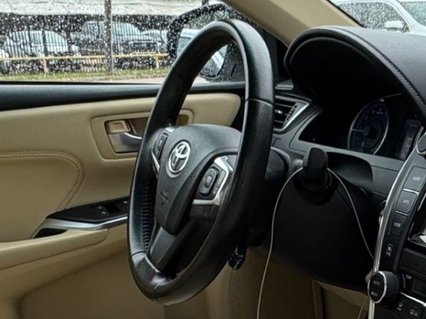 2017 Toyota Camry - Sedan 4D - Image 14