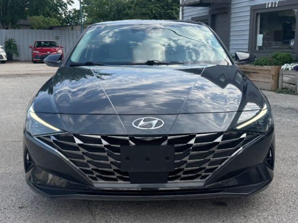 2021 Hyundai Elantra - Sedan - Image 3